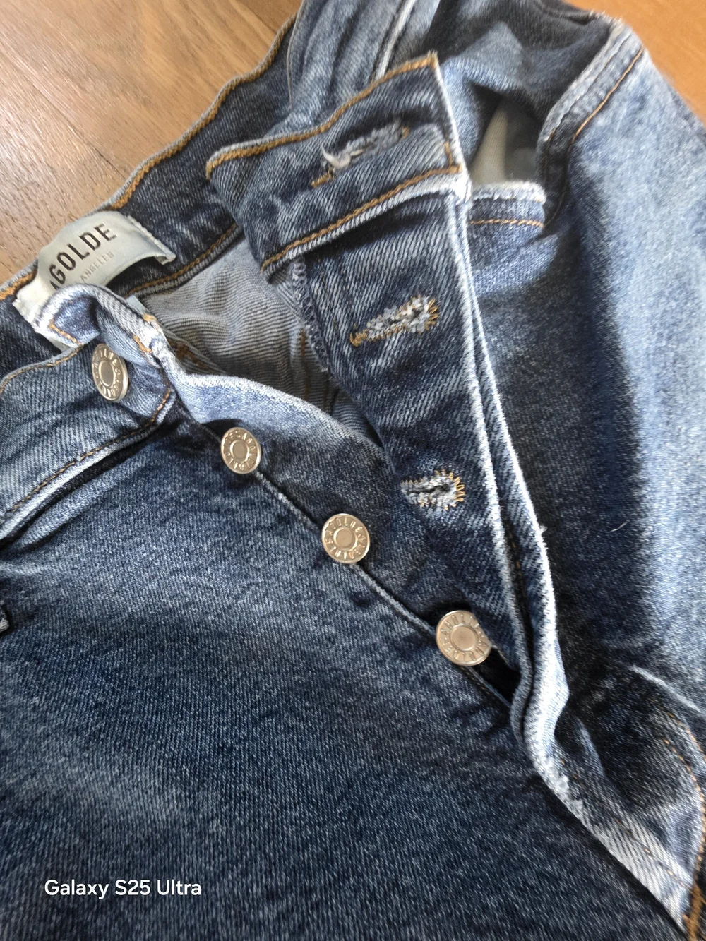 Agolde Riley Jeans - Picture 2 of 5